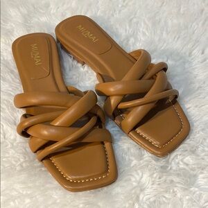 MI/MAI Women's Tan Sandals